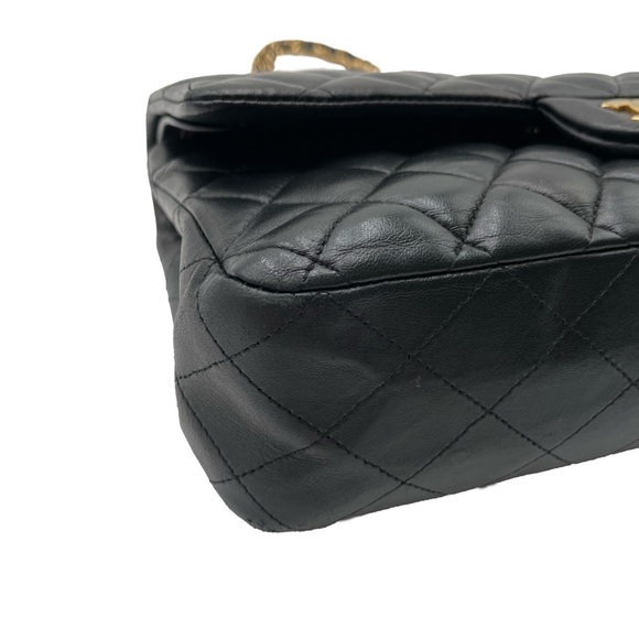 ✨$6700✨ Chanel Black Lambskin Double Flap Shoulder Bag - Picture 5 of 13